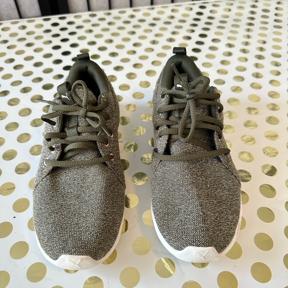 Puma’s woman’s shoes